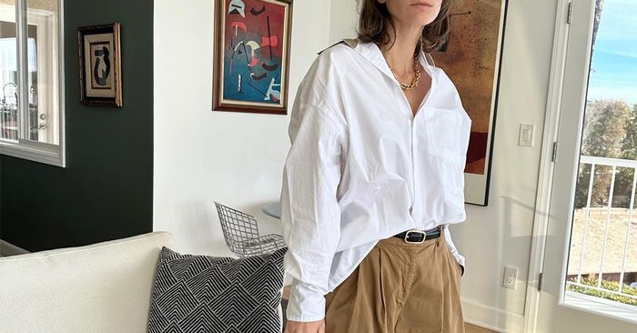 5 Things That Seem Stylish With a White Button-Down Shirt