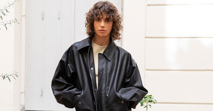 27 Chic Oversize Leather Jackets To Store Now