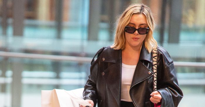 Florence Pugh Wore Towering Platforms for a Journey Working day