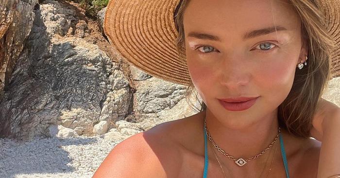 Miranda Kerr Is My Wellness Icon—16 Products She Swears By for Glowing Skin
