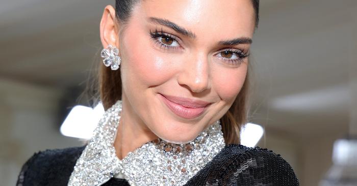 Kendall Jenner Wore Drugstore Makeup to the Met Gala